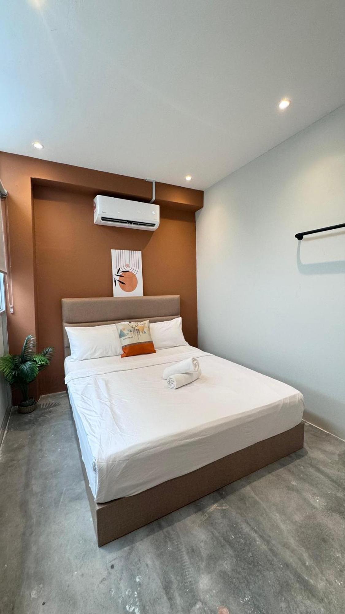 Swing & Pillows - Lebuh Victoria, Penang George Town Extérieur photo