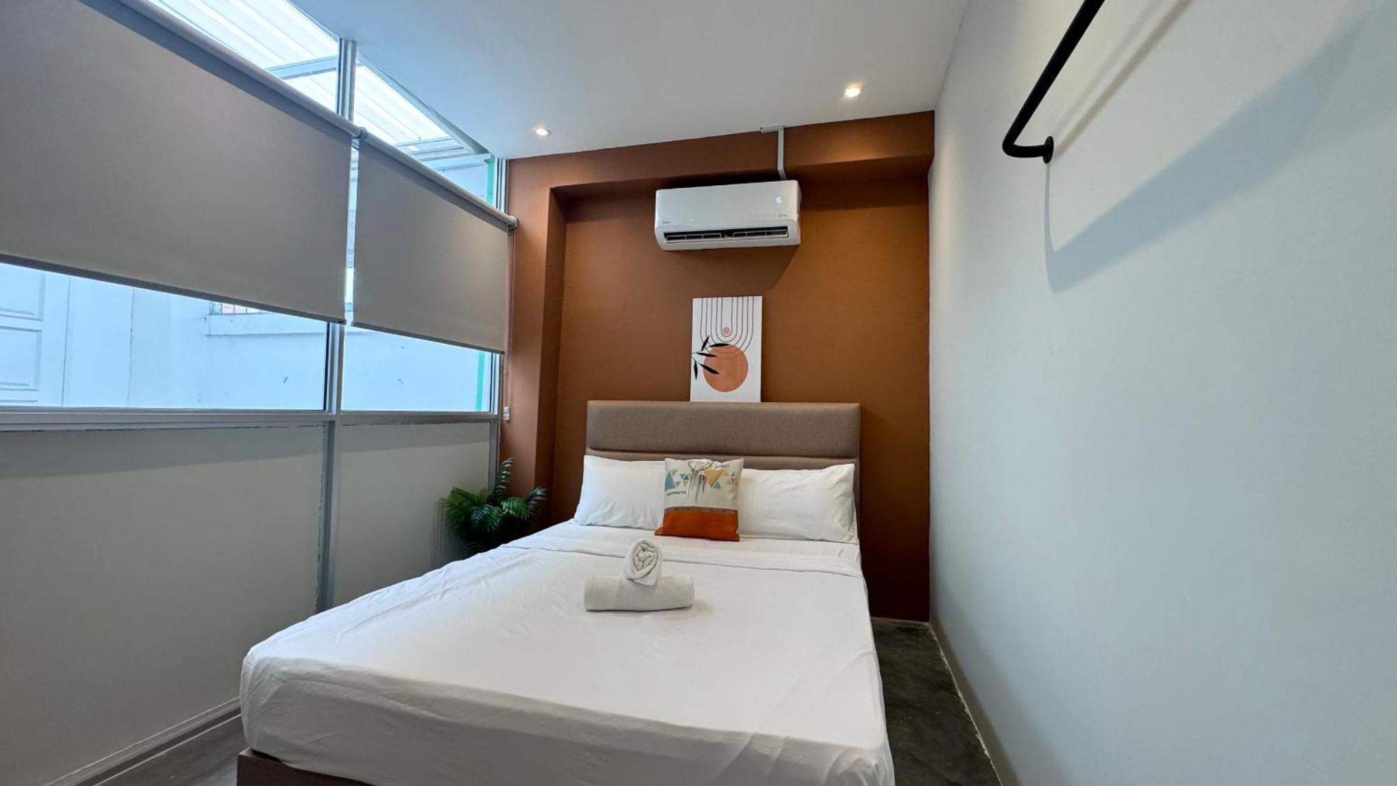 Swing & Pillows - Lebuh Victoria, Penang George Town Extérieur photo